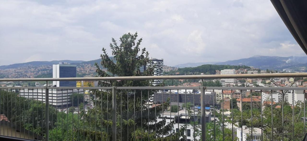 Beautiful View Of Center Apartment Sarajevo