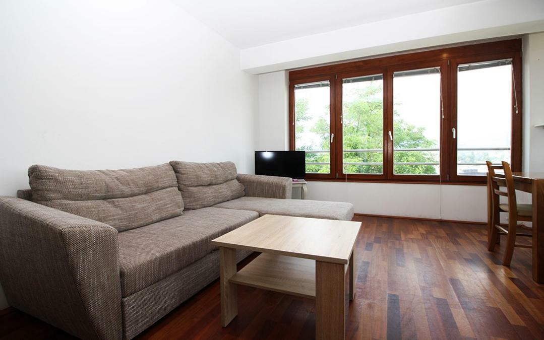 Beautiful View Of Center Apartamento Saraievo